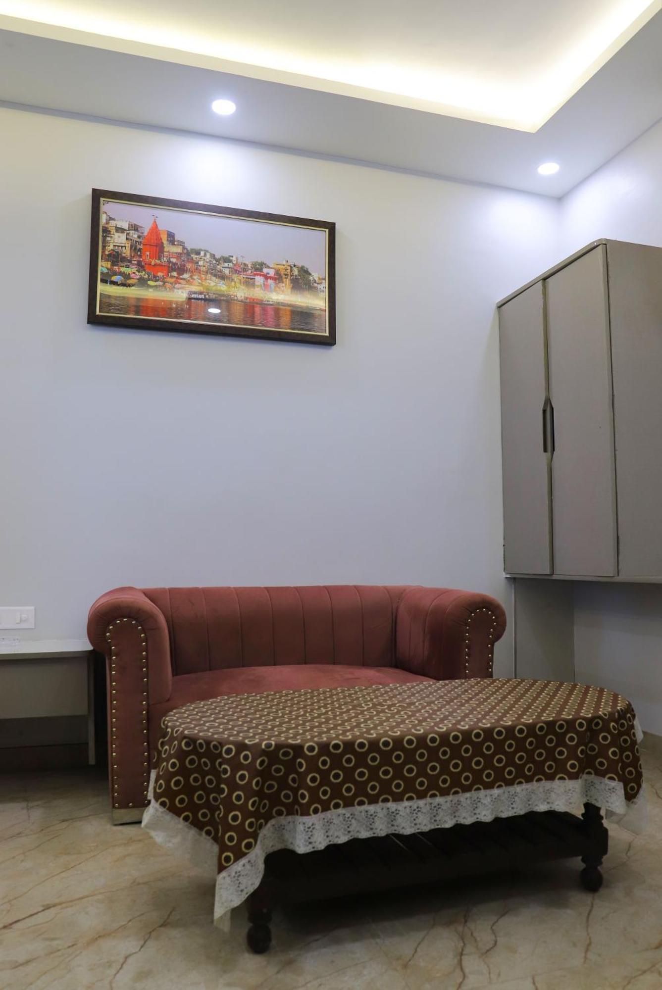 Gulmohar Plaza By Auroville Mughal Sarai Exterior photo